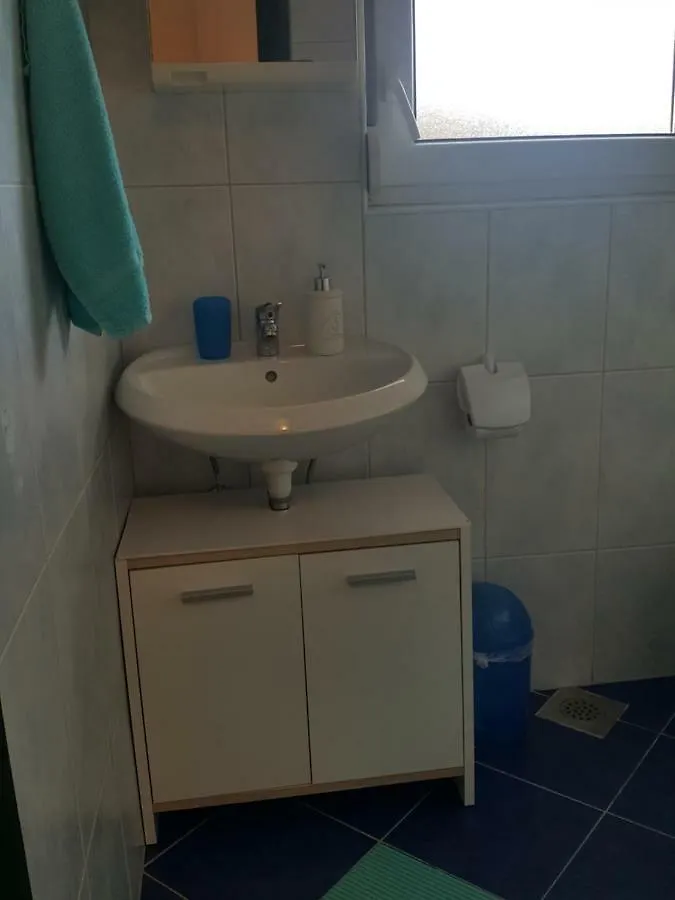 Rooms And Apartments V&M Murine